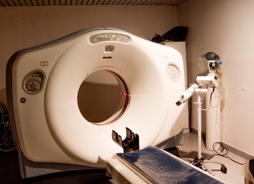 Tomógrafo GE CT LightSpeed - MultiSlice